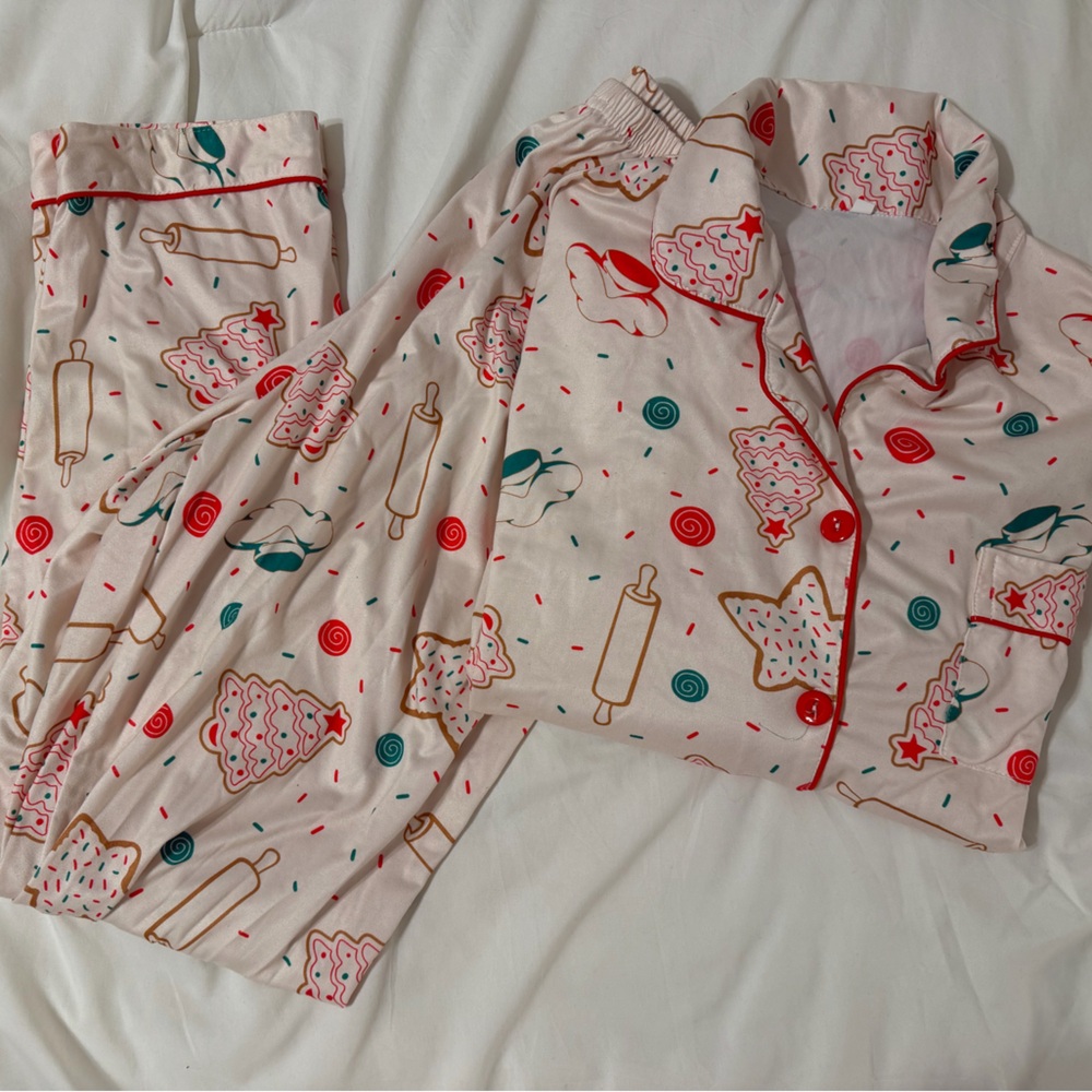 Christmas Pajamas Set - Festive Red and Cream